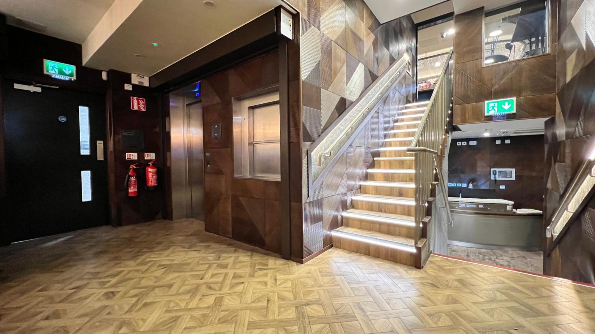 Wellington Temple Bar Hotell Dublin Exteriör bild